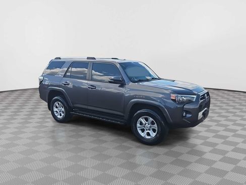 Used 2021 Toyota 4Runner SR5 Premium AWD/4WD image 2