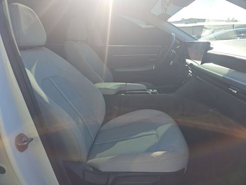 Used 2025 Hyundai Sonata SEL FWD image 13