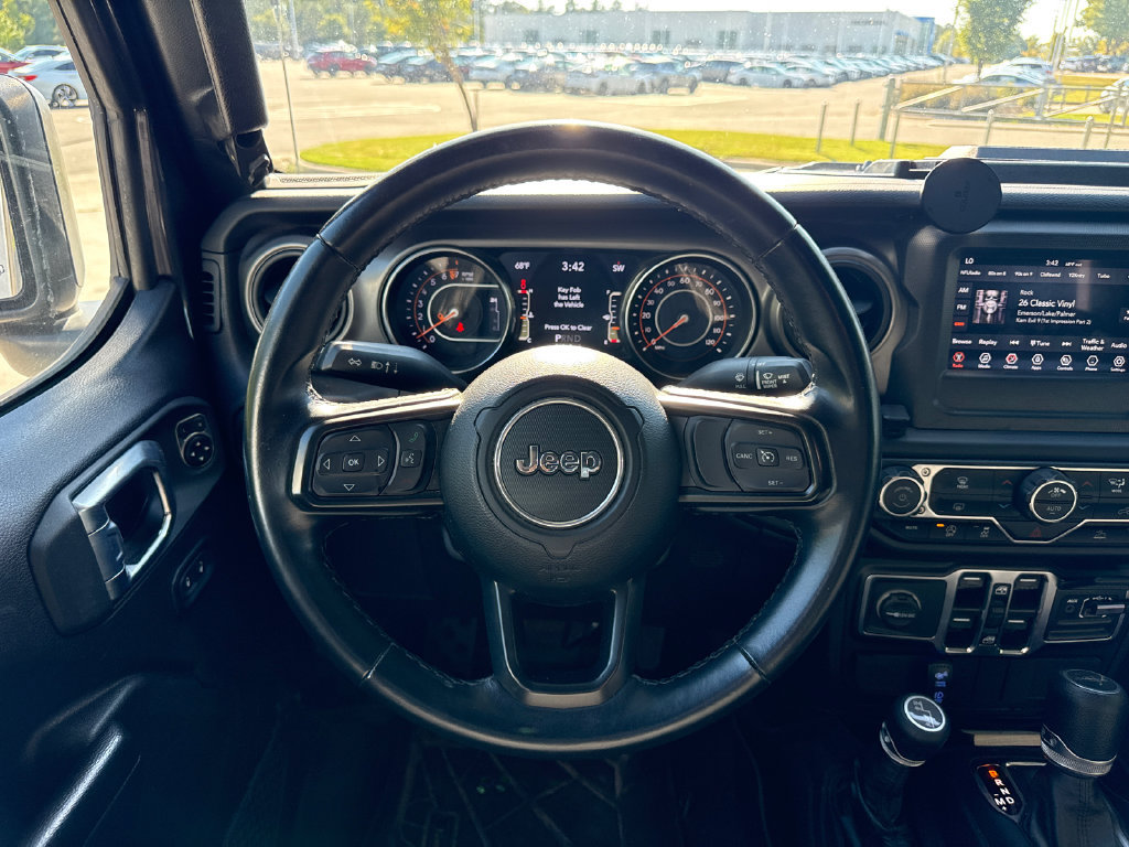 Used 2021 Jeep Gladiator Sport AWD/4WD image 19