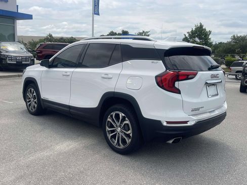 Used 2019 GMC Terrain SLT w/ Preferred Package AWD/4WD image 4