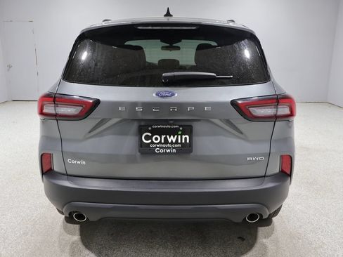 Used 2025 Ford Escape ST-Line AWD/4WD image 3