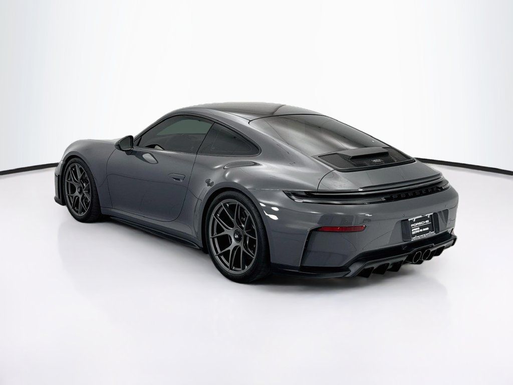 Certified 2026 Porsche 911 GT3 RWD image 3