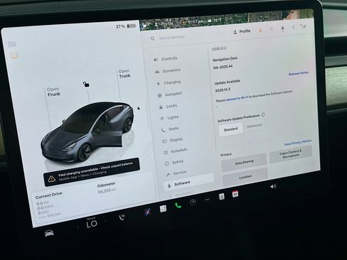 Used 2023 Tesla Model 3 Standard Range RWD image 34