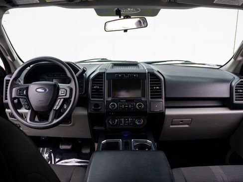 Used 2018 Ford F150 XL w/ Equipment Group 101A Mid RWD image 9