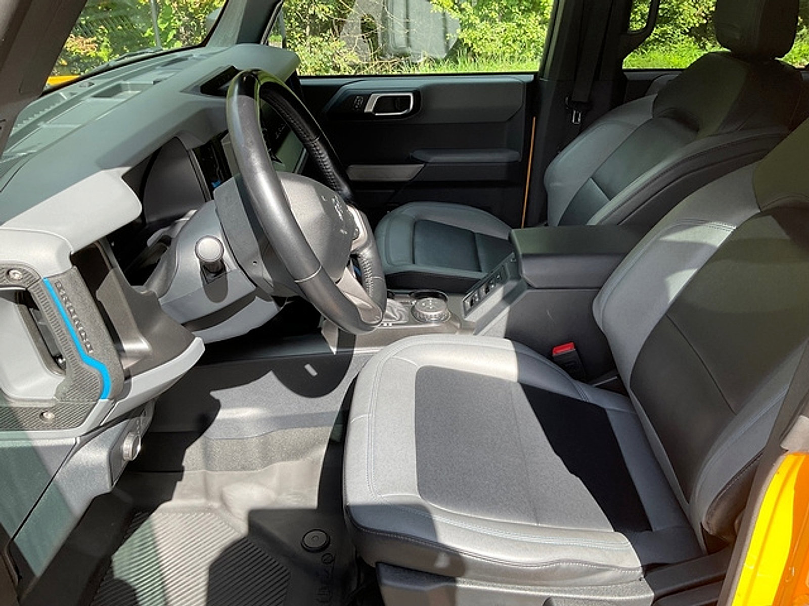 Used 2022 Ford Bronco Black Diamond AWD/4WD image 10