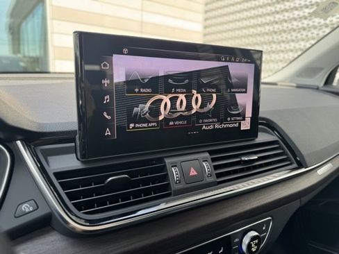 Certified 2023 Audi Q5 2.0T Prestige image 15