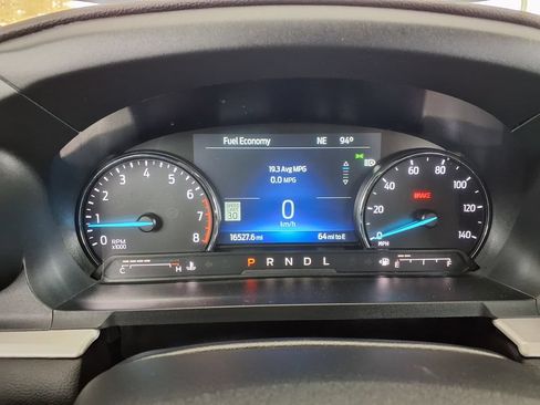 Used 2023 Ford Explorer XLT w/ Equipment Group 202A RWD image 27