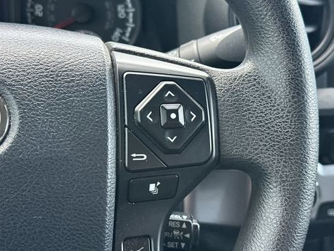 Used 2020 Toyota Tacoma SR image 24