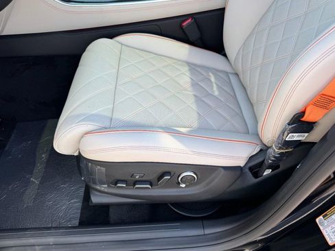 New 2026 Genesis GV70 3.5T Sport Prestige image 10