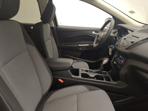 Used 2018 Ford Escape SE FWD image 21