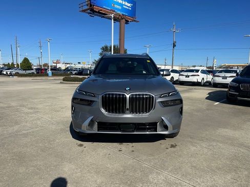 New 2026 BMW X7 xDrive40i image 2