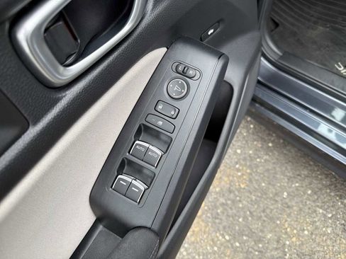 Certified 2023 Honda Civic LX image 22