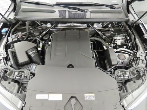 Used 2025 Audi Q5 2.0T Premium Plus w/ Premium Plus image 30