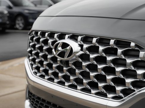 Used 2023 Hyundai Santa Fe Limited w/ Cargo Package AWD/4WD image 39