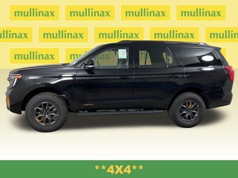 New 2026 Ford Expedition Tremor image 12