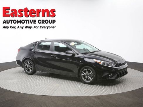 Used 2023 Kia Forte LXS image 46