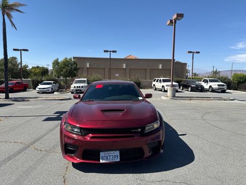 Used 2020 Dodge Charger Scat Pack RWD image 3