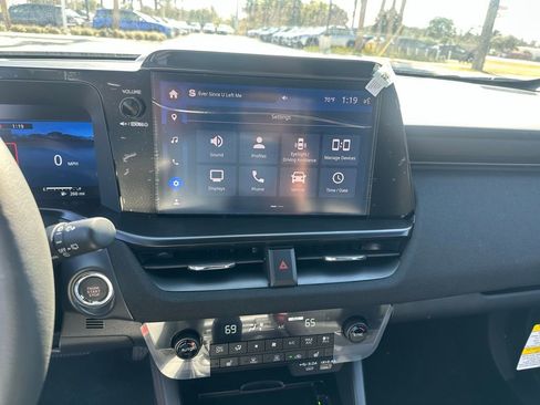 New 2026 Subaru Outback Limited image 12