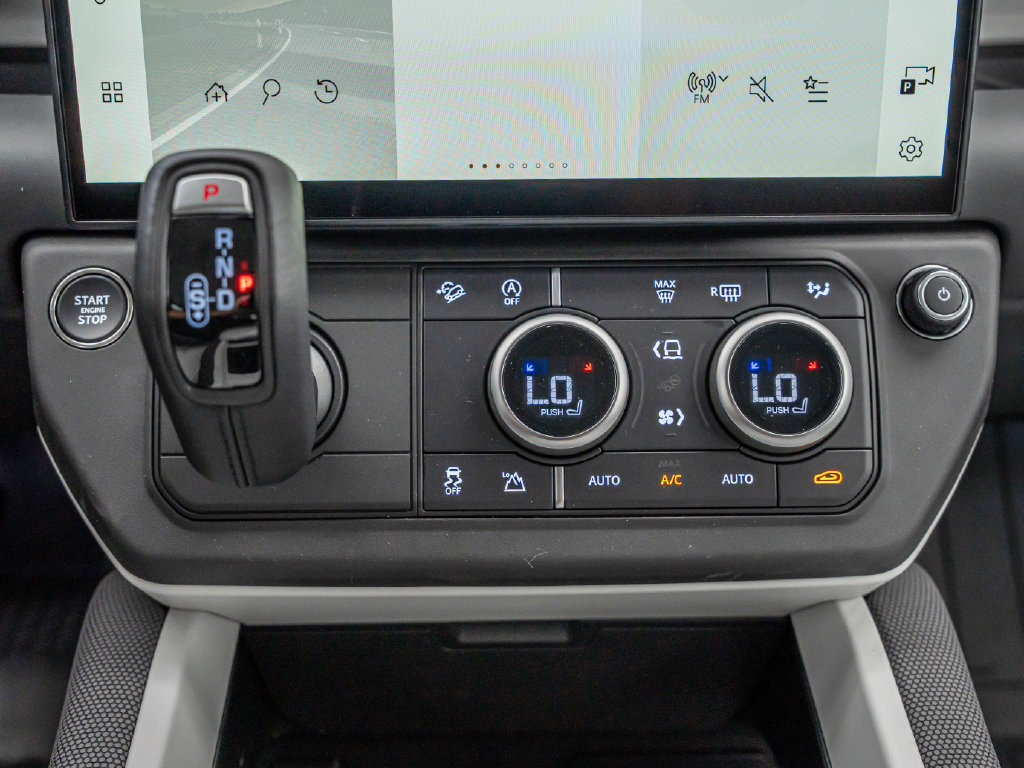 New 2026 Land Rover Defender 110 S AWD/4WD image 37