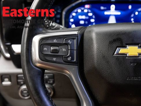 Used 2025 Chevrolet Silverado 1500 LT AWD/4WD image 15