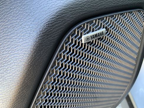 New 2025 Mitsubishi Outlander SEL image 10