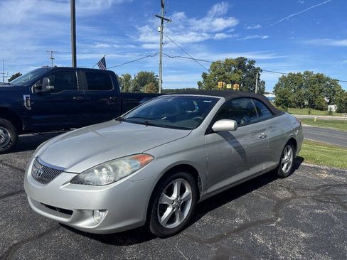Used 2006 Toyota Solara SE FWD image 1