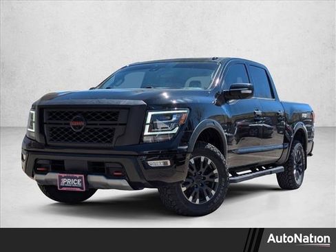 Used 2021 Nissan Titan PRO-4X w/ Pro-4x Convenience Package AWD/4WD image 1