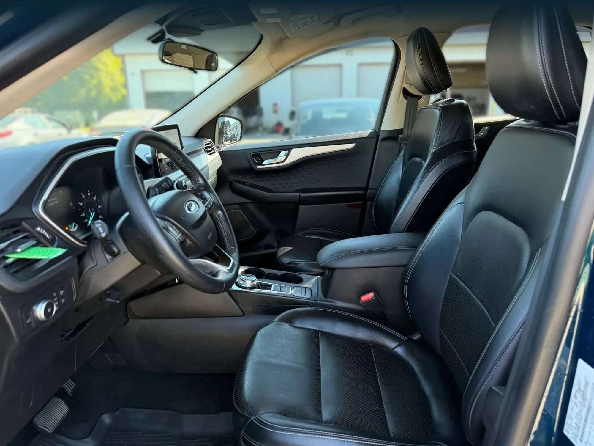 Used 2020 Ford Escape SEL AWD/4WD image 2