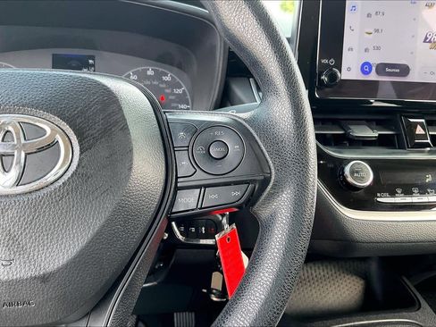 Used 2024 Toyota Corolla LE image 44