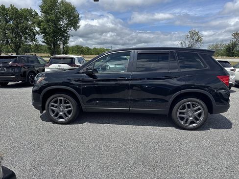 Used 2023 Honda Passport EX-L image 6