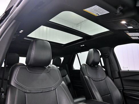 Used 2020 Ford Explorer ST w/ ST Street Pack AWD/4WD image 29