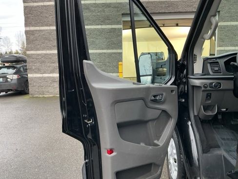 Used 2022 Ford Transit 350 XLT image 12