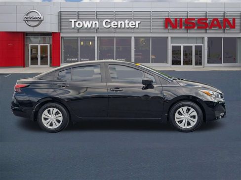Certified 2025 Nissan Versa S w/ Trunk Package FWD image 8
