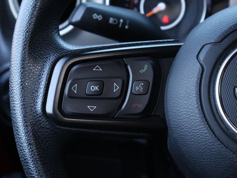 Used 2019 Jeep Wrangler Unlimited Sport AWD/4WD image 13