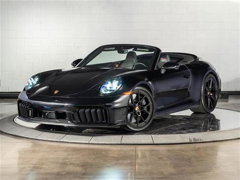 Certified 2025 Porsche 911 Carrera 4 GTS AWD/4WD image 1