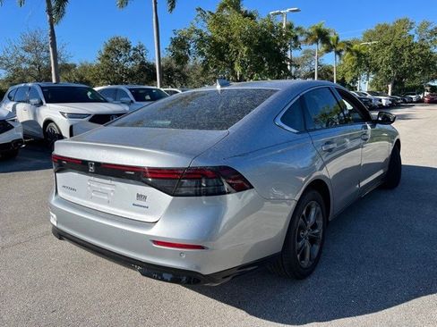 Used 2023 Honda Accord EX-L image 4