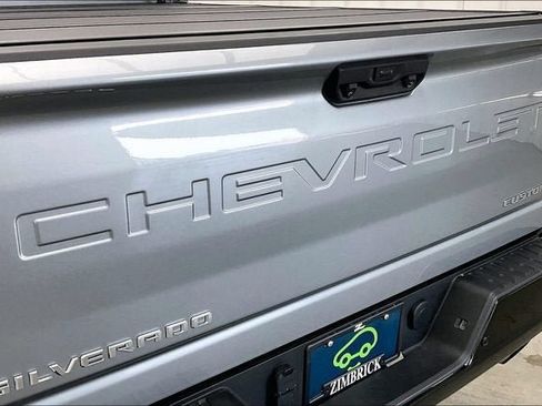 Certified 2025 Chevrolet Silverado 2500 Custom w/ Custom Value Package AWD/4WD image 31