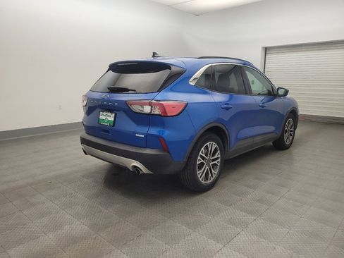 Used 2020 Ford Escape SEL image 9