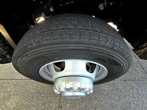 New 2026 RAM 5500 Tradesman w/ Chrome Appearance Group image 25