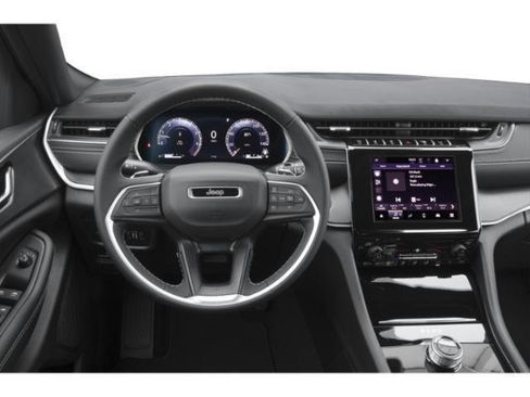 Used 2026 Jeep Grand Cherokee L Limited AWD/4WD image 6