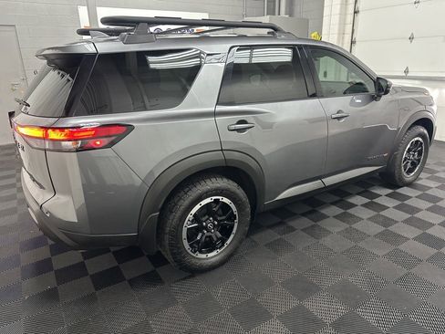 Used 2025 Nissan Pathfinder Rock Creek image 11