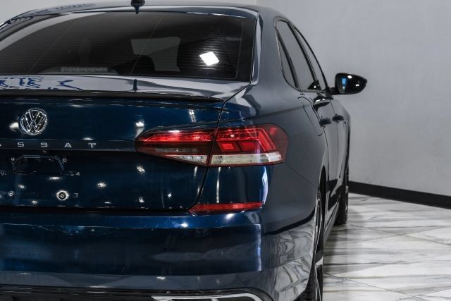 Used 2020 Volkswagen Passat 2.0T R-Line FWD image 46