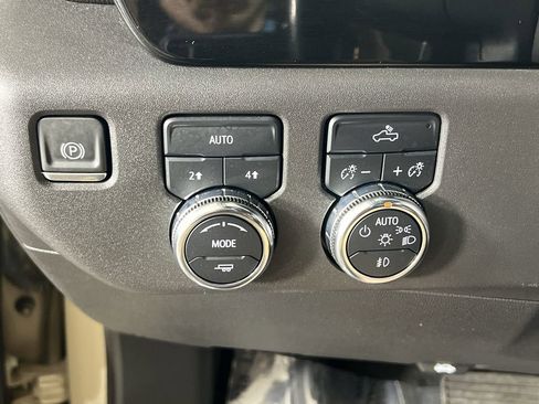 Certified 2023 GMC Sierra 1500 Elevation AWD/4WD image 18