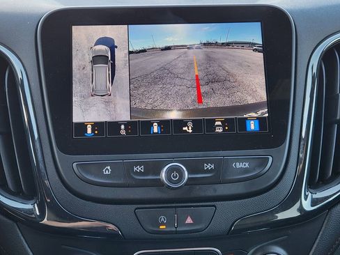 Used 2024 Chevrolet Equinox RS w/ RS Leather Package image 19