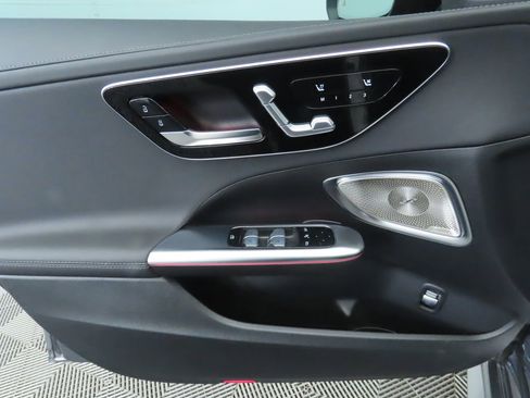 New 2025 Mercedes-Benz C 300 4MATIC Sedan image 26