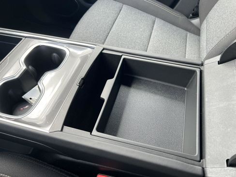 New 2026 GMC Acadia Elevation image 37