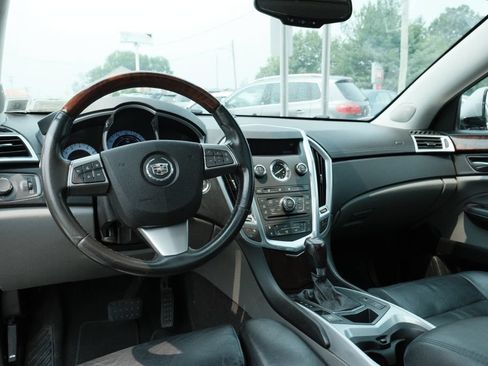 Used 2011 Cadillac SRX Luxury FWD image 10