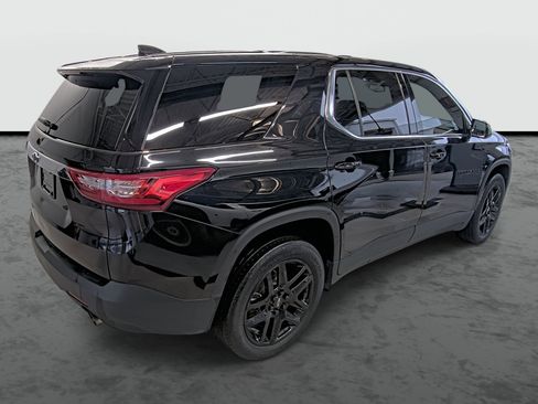 Used 2020 Chevrolet Traverse LS w/ LPO, Floor Liner Package FWD image 14