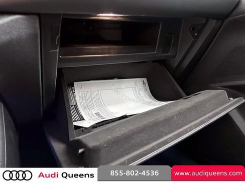Used 2025 Audi Q5 Premium w/ Convenience Package AWD/4WD image 27