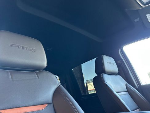Certified 2025 GMC Sierra 2500 AT4 AWD/4WD image 17